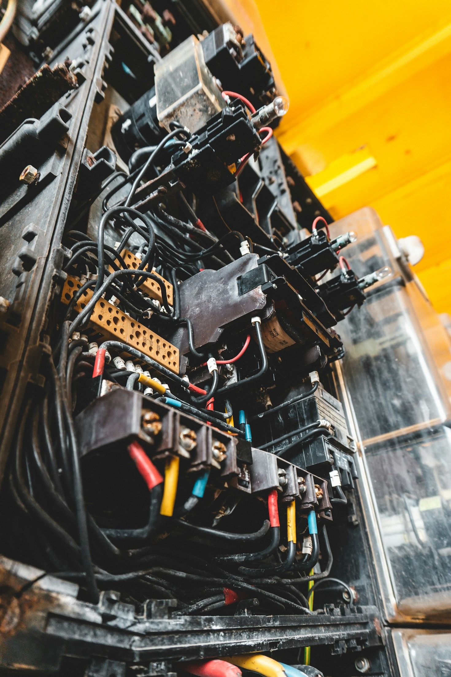 Top Benefits Of Upgrading To LED Lighting
